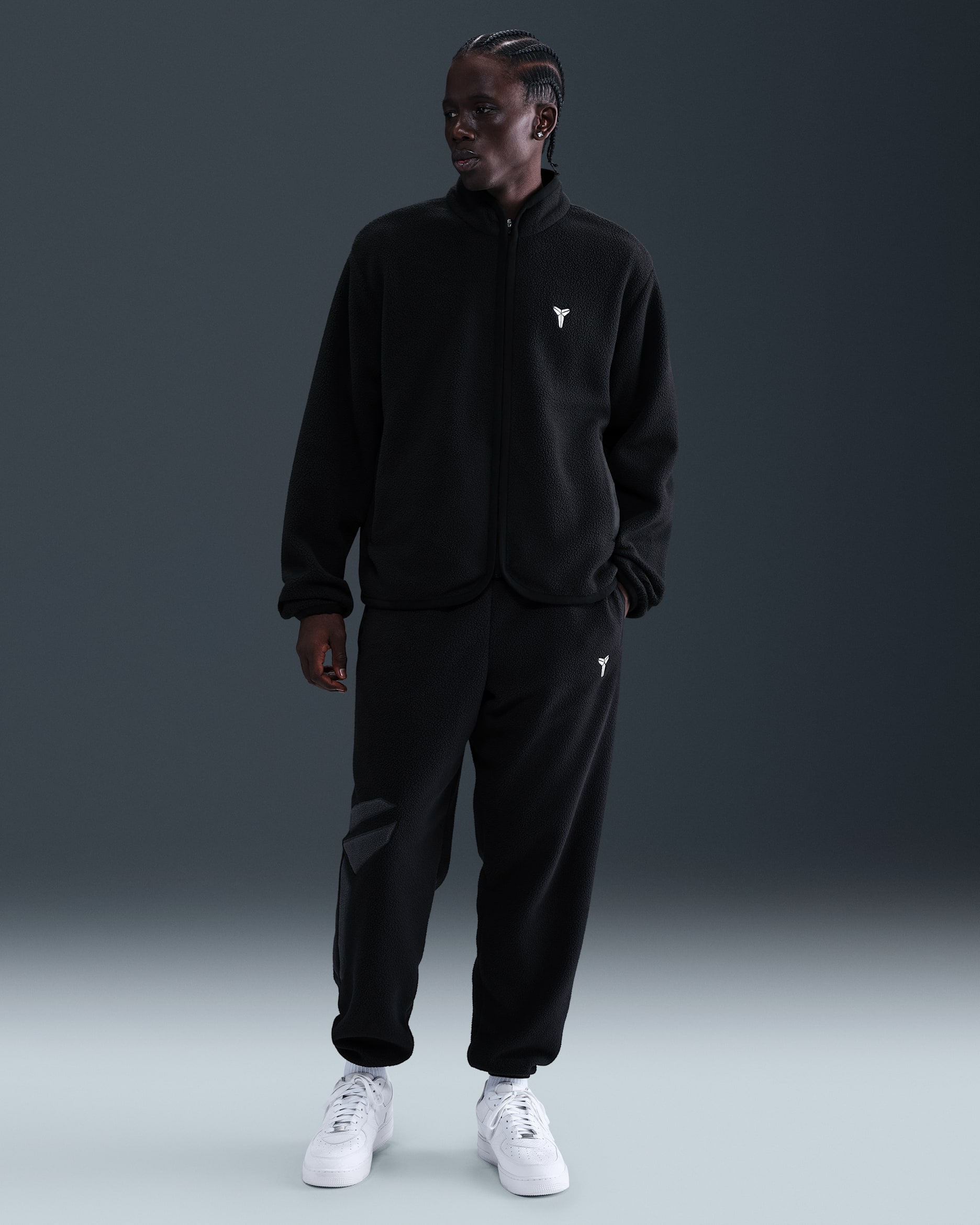 Kobe Men's Winterised Trousers. Nike CA
